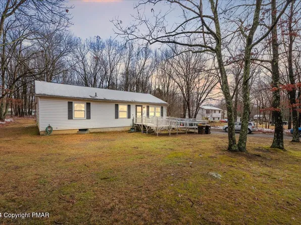 270 McKinley Dr, Effort, PA 18330
