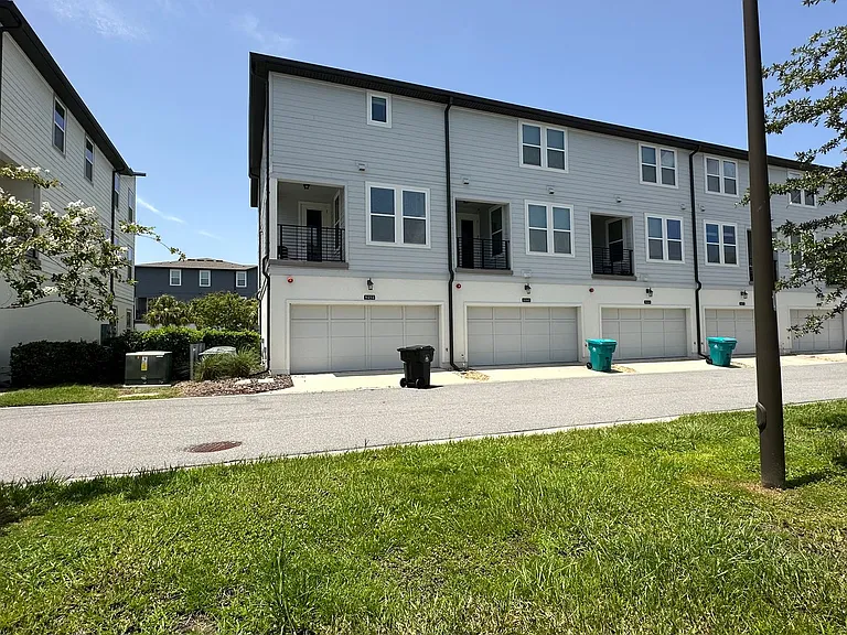 8454 Sperry St — Photo 54