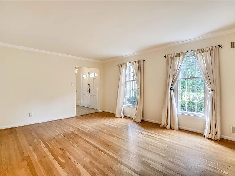 11200 Powder Horn Dr — Photo 18