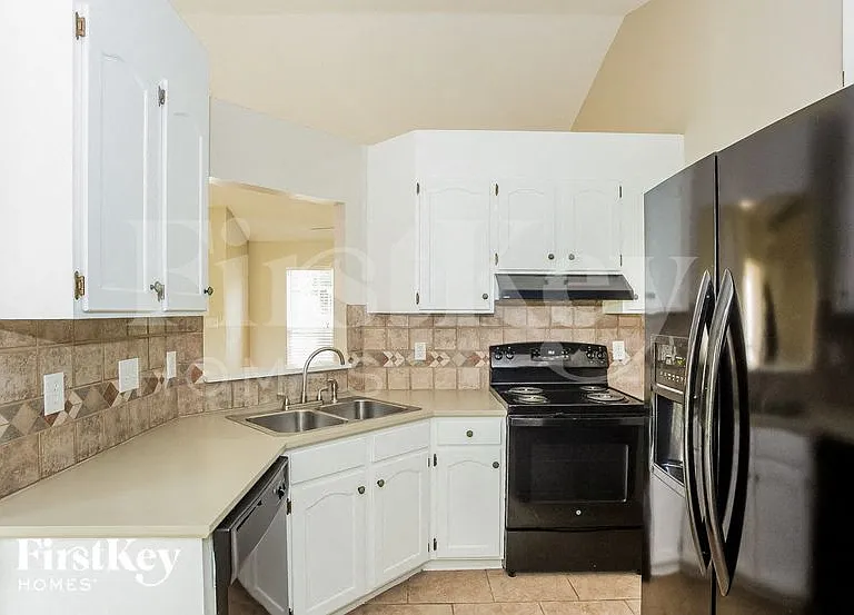 4685 Falcon Chase Dr SW — Photo 7