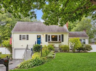 5 Trinity Dr, Milford, MA 01757