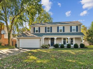 25 W Stone Ave, Lake Forest, IL