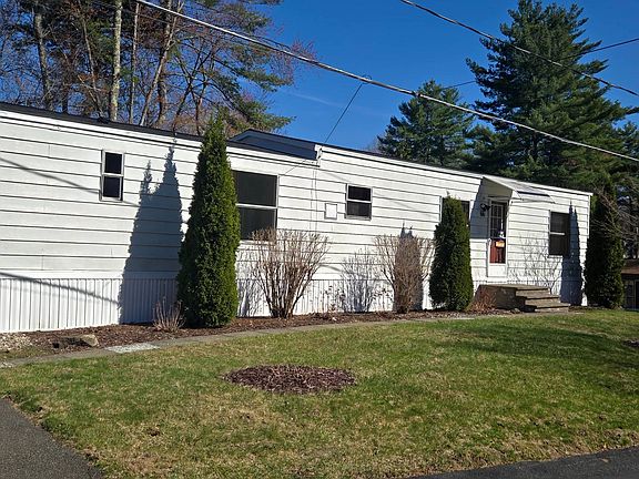 3rd image of 66 Terrace Dr