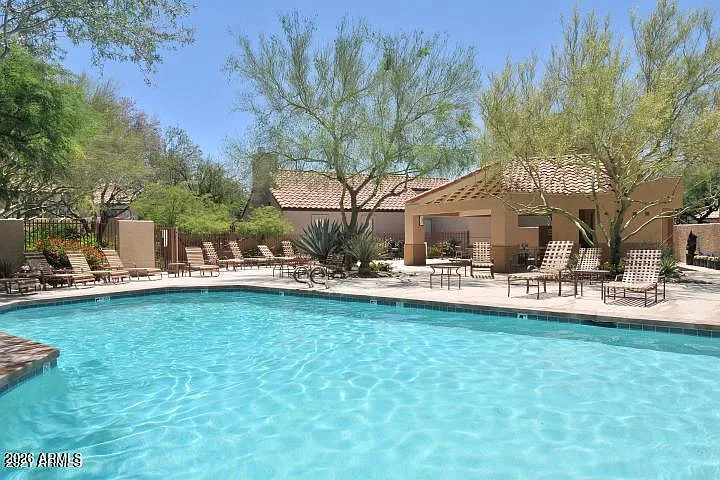 2 bed, 1311 sqft, $2,650 — Photo 4