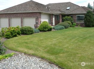 3912 Montgomery Ct, Mount Vernon, WA 98274