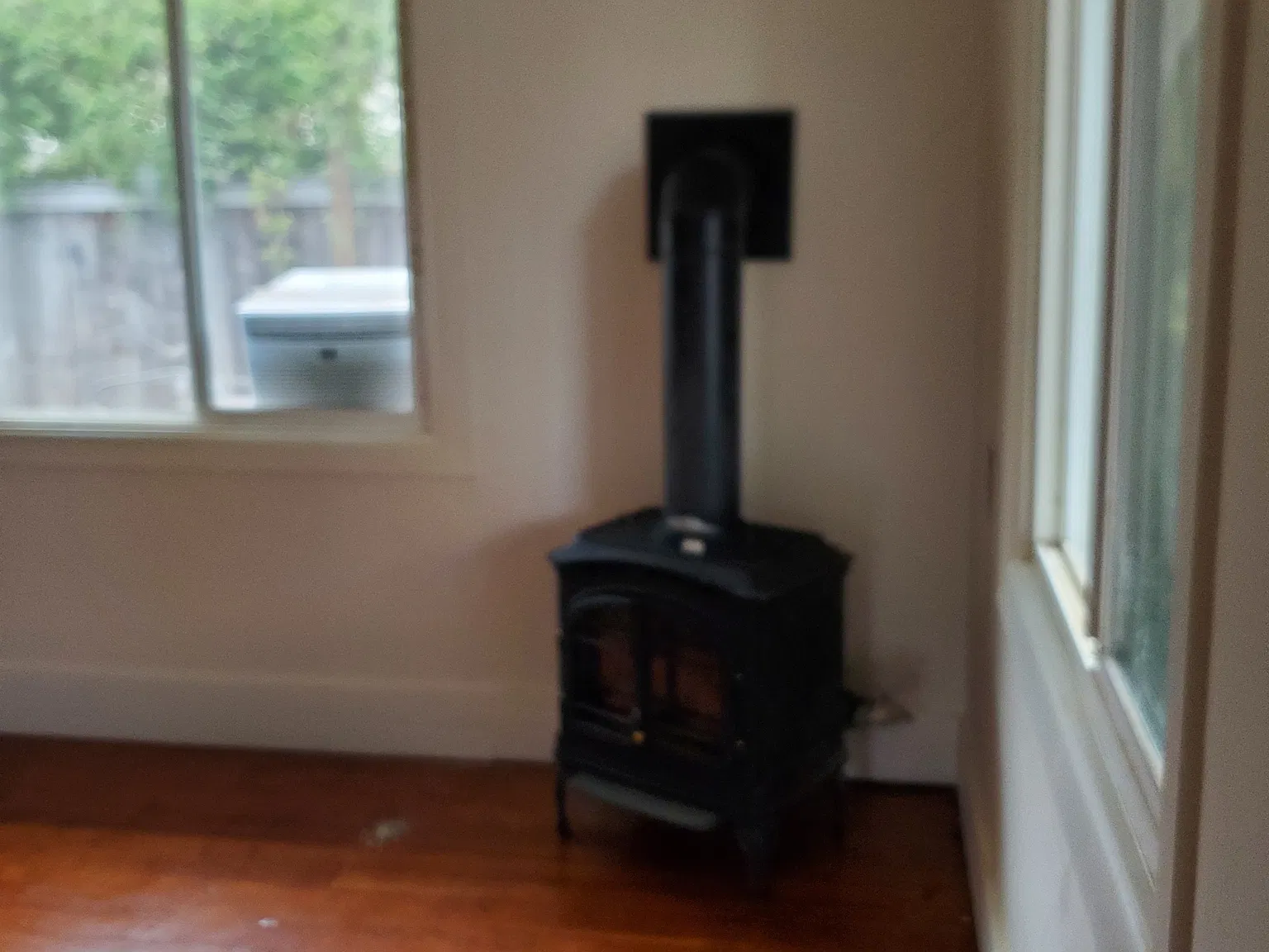 30 Monroe St - 1 — Photo 3