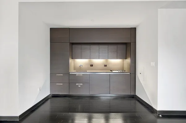 Rented by Nest Seekers International | media 10