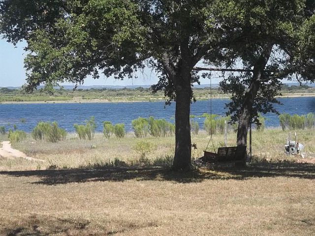 2nd image of 114 Lakeview Dr
