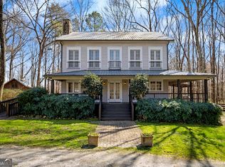 1174 Bear Creek Rd, Moreland, GA 30259