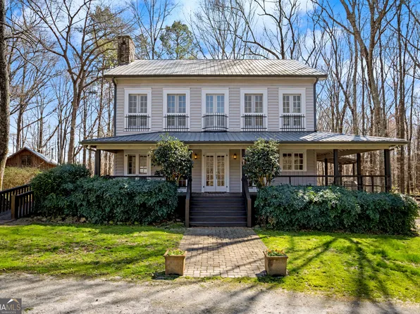 1174 Bear Creek Rd, Moreland, GA 30259