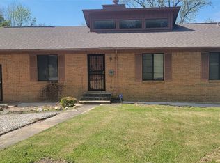 1105 Chambliss St, Tuskegee Institute, AL 36088