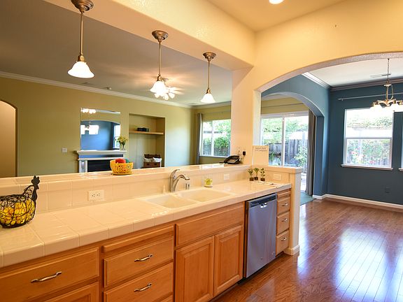2nd image of 5509 McLean Dr