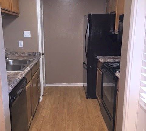 5th image of 1 Doeskin Dr Unit 1002