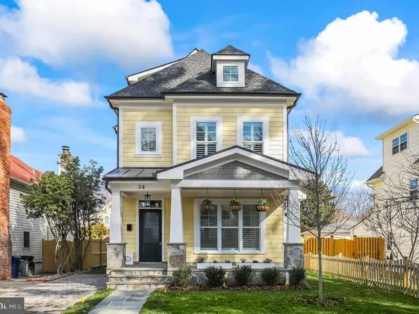 34 E Linden St, Alexandria, VA 22301