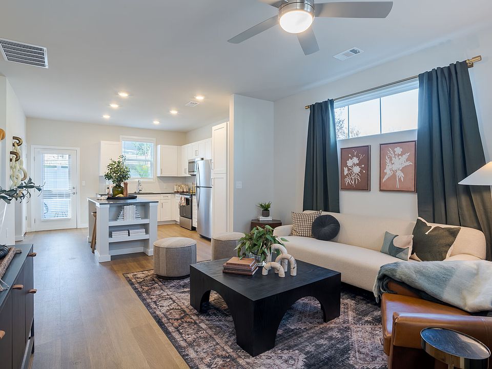 Ascend Cottages At Highland Square apartments community photo