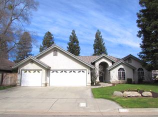 1694 E Salem Ave, Fresno, CA