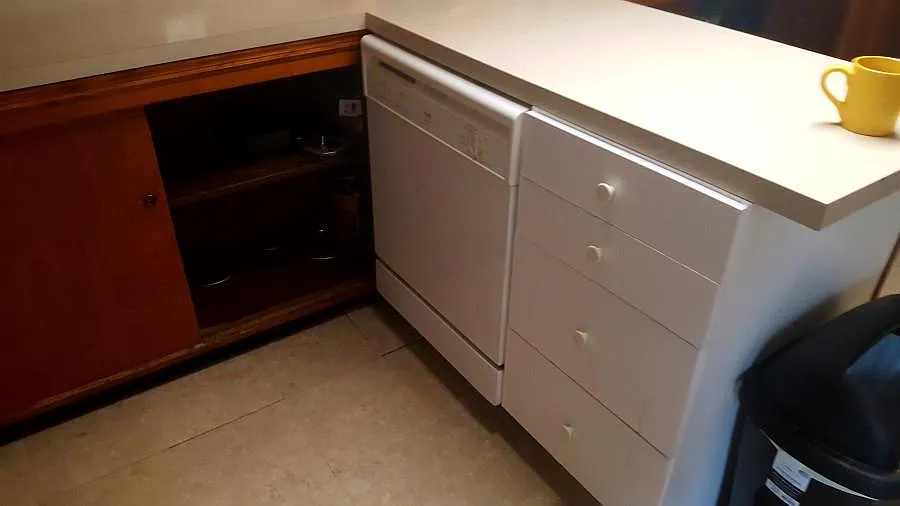 2 bed, 800 sqft, $1,600 — Photo 3