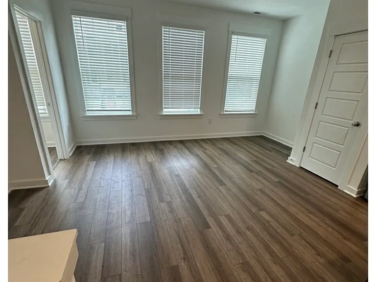 1803 Stroup St — Photo 12