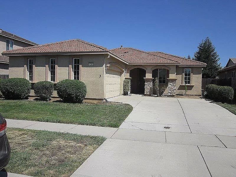 1st image of 1745 Cattail Dr