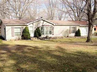 850 W Monoquet Rd, Warsaw, IN 46582