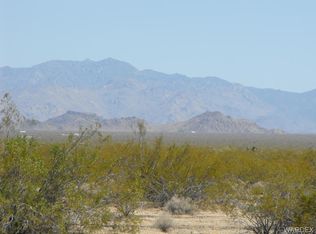 19189 S Doc Holliday Rd, Yucca, AZ 86438