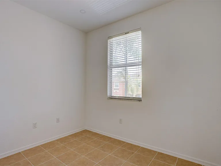 2851 W Prospect Rd #305 — Photo 19