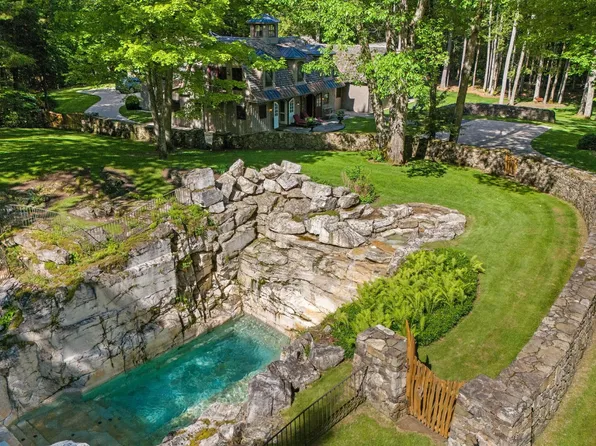 232 Giberson Rd, Sheffield, MA 01257