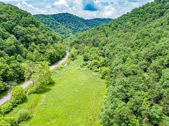 4th image of 437 Old Carden Hollow Rd