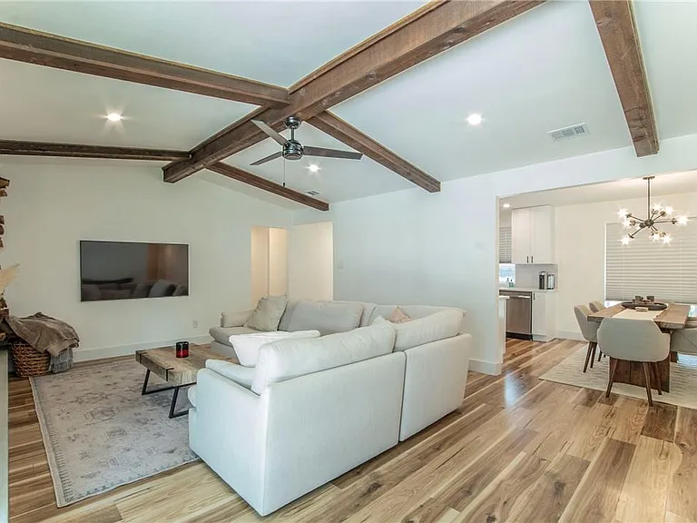 5702 Whitebrook Dr — Photo 6