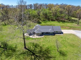 23001 Honey Creek Rd, Sulphur Springs, AR 72768