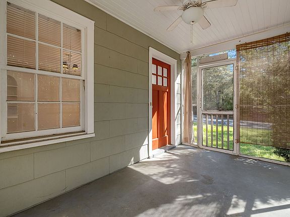 3rd image of 810 N Duval St APT A