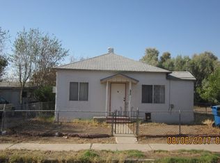 107 Chestnut St, Needles, CA 92363