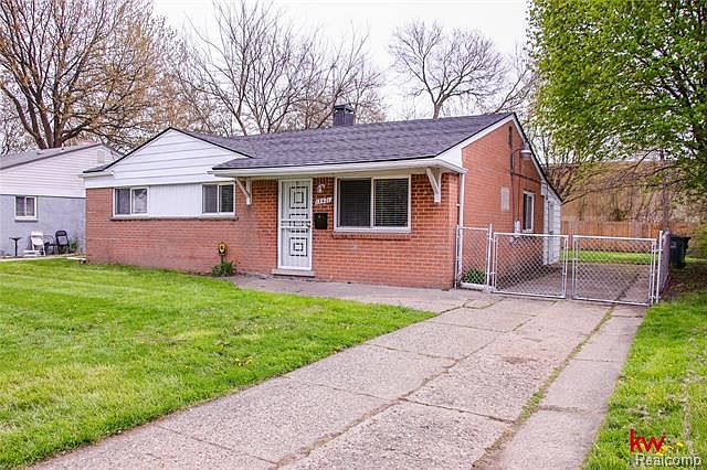 1st image of 13421 Albany Ave