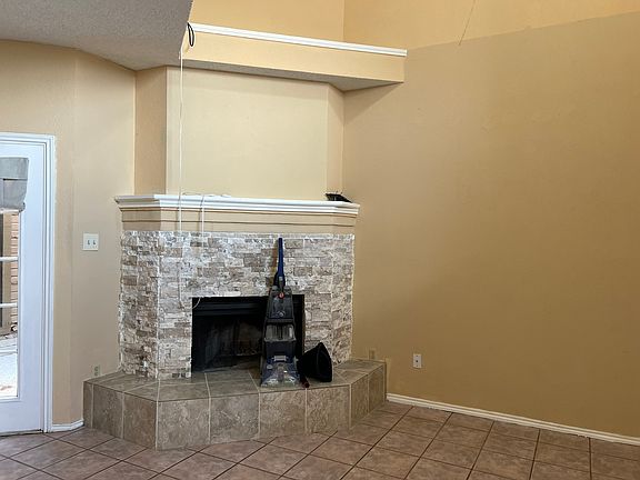 2nd image of 3500 E Park Blvd APT 103
