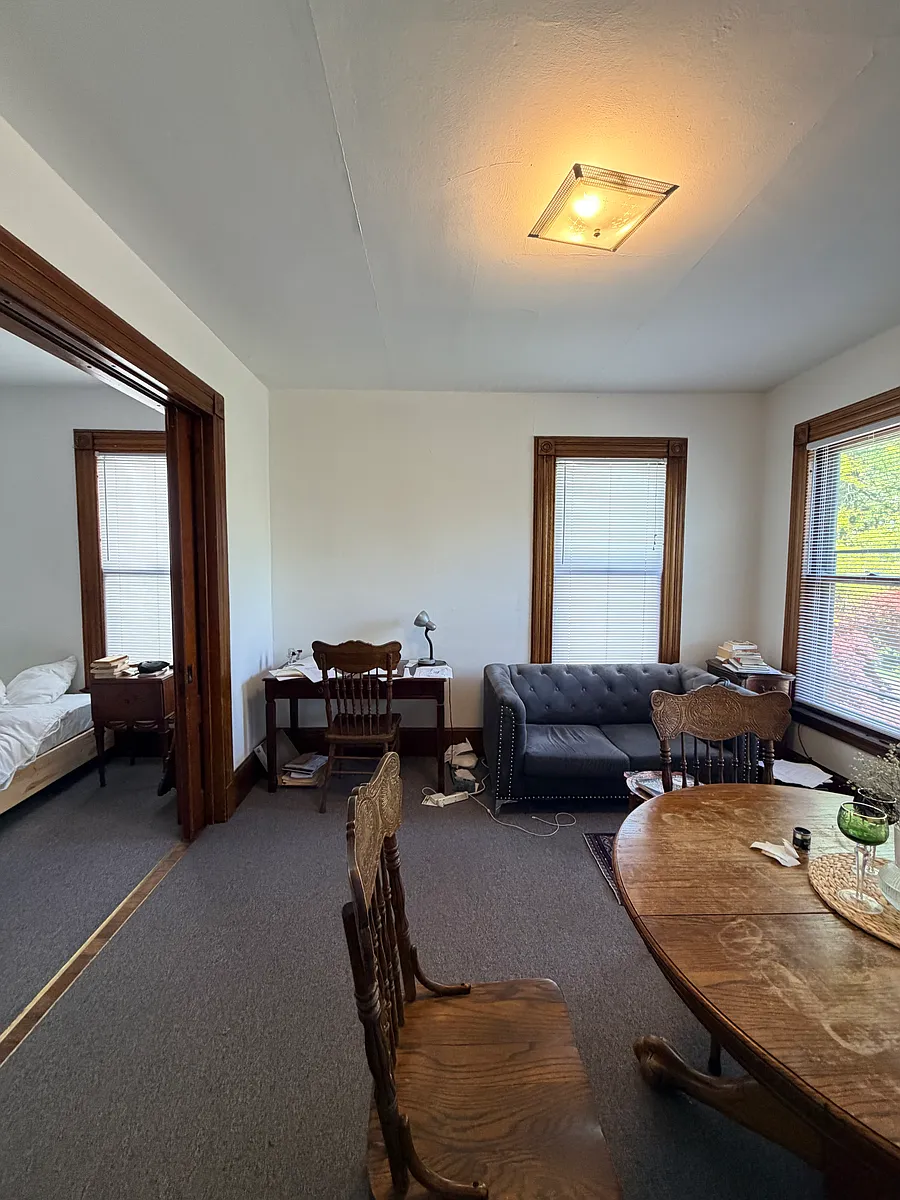 Building Photo - 120 Bishop St #C