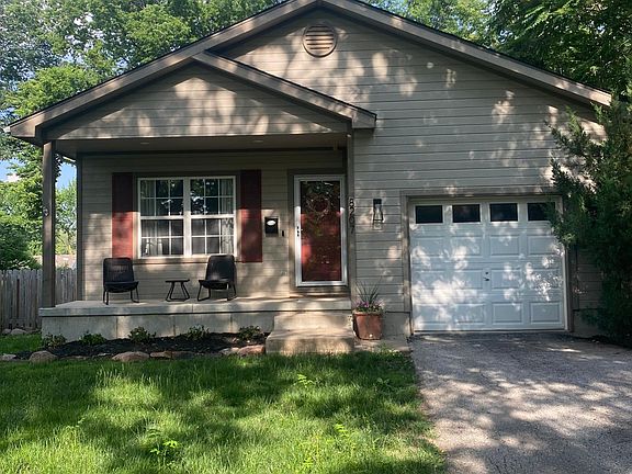 3rd image of 8207 Walnut St