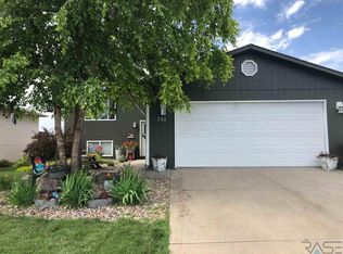702 W Beck St, Worthing, SD 57077