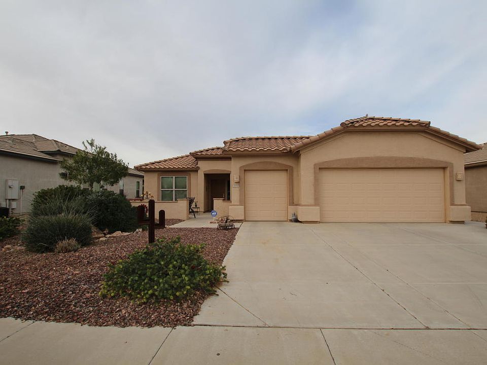 1st image of 3908 E Hazeltine Way