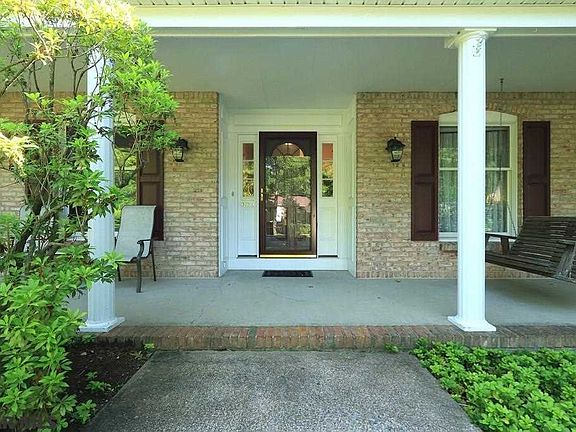 2nd image of 557 Brittany Dr