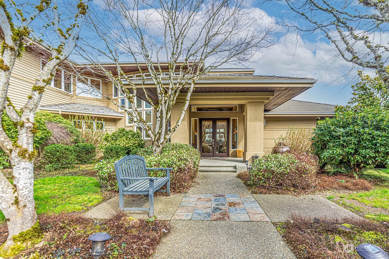 24652 SE 9th Place photo 1