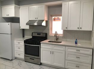 716 40th St #2-L, Brooklyn, NY 11232
