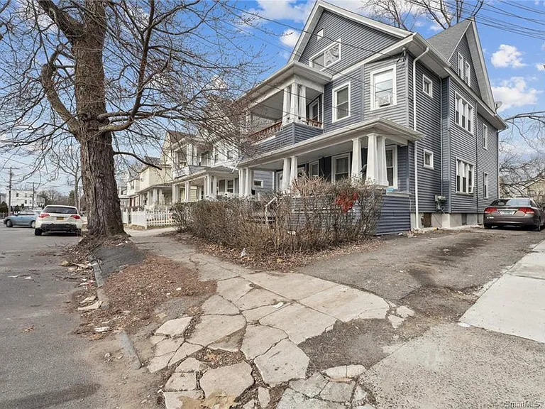 210 Lenox Ave #3 — Photo 9