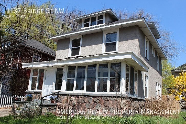 1st image of 1137 Bridge St NW