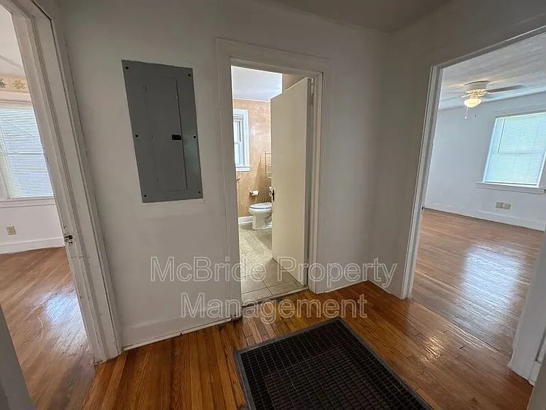 1719 Kissingbower Rd — Photo 7