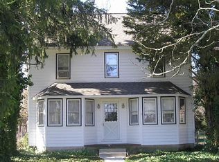 825 Deacon Rd, Hainesport, NJ 08036