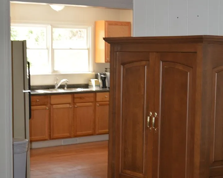 660 E Lake View Rd — Photo 6