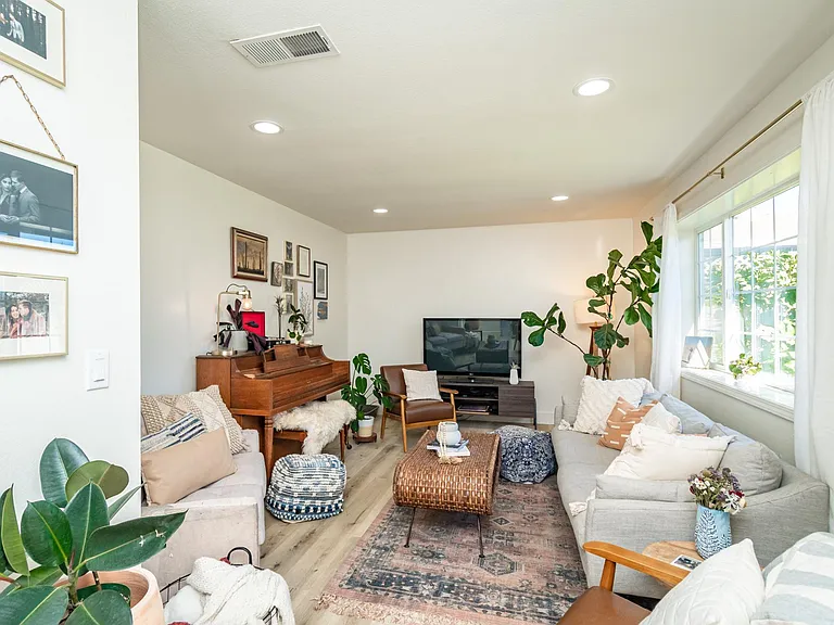6825 Cobalt Way — Photo 10