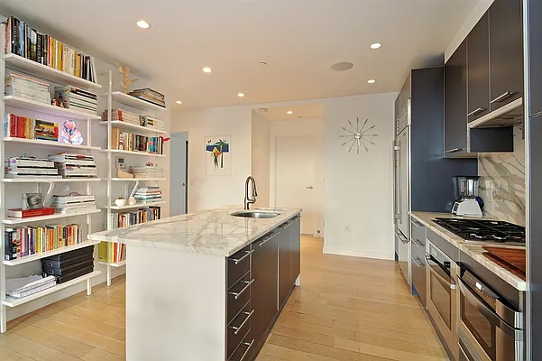 Sold by Corcoran | media 2