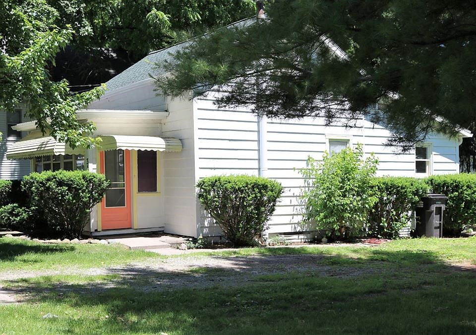 1st image of 311 Orchard St