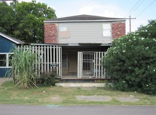 2002 Davis St, Houston, TX 77026